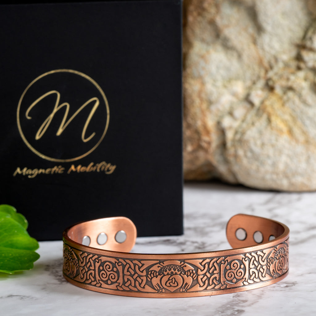 Magnetic Mobility Claddagh Ireland Copper Magnetic Bracelet – internal view – six integrated neodymium magnets on the inner band.